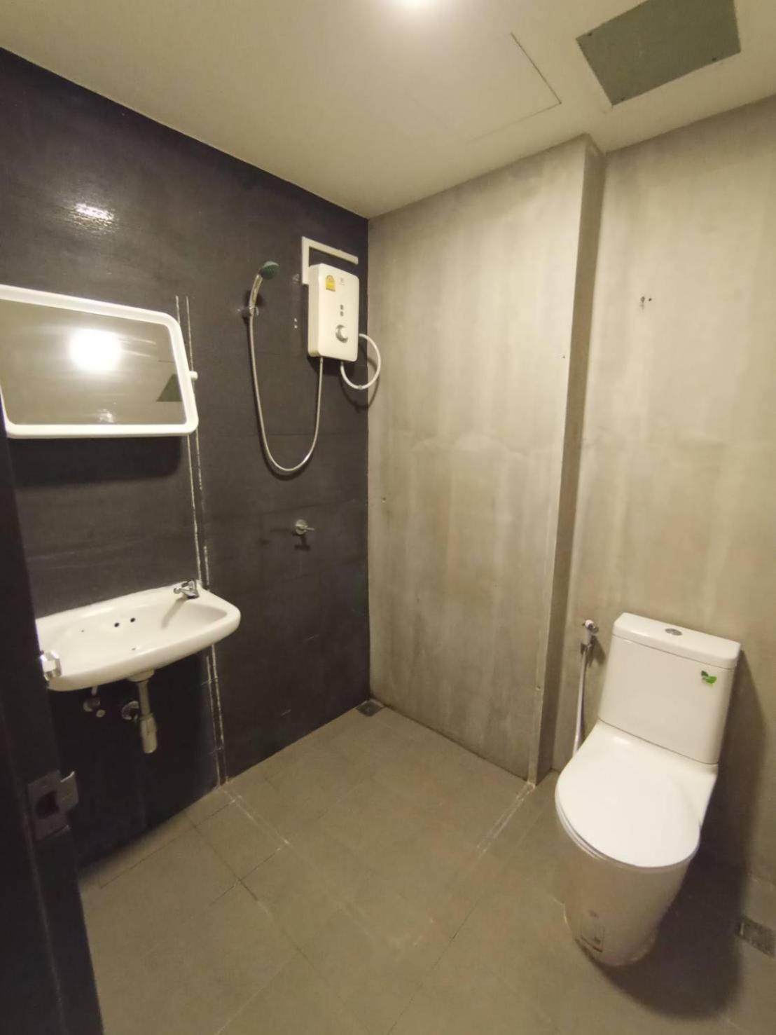 Pangsapuri Go Silom - Bts Saint Louis โกอินน์ สีลม - สถานีรถไฟฟ้าเซนต์หลุยส์ X *